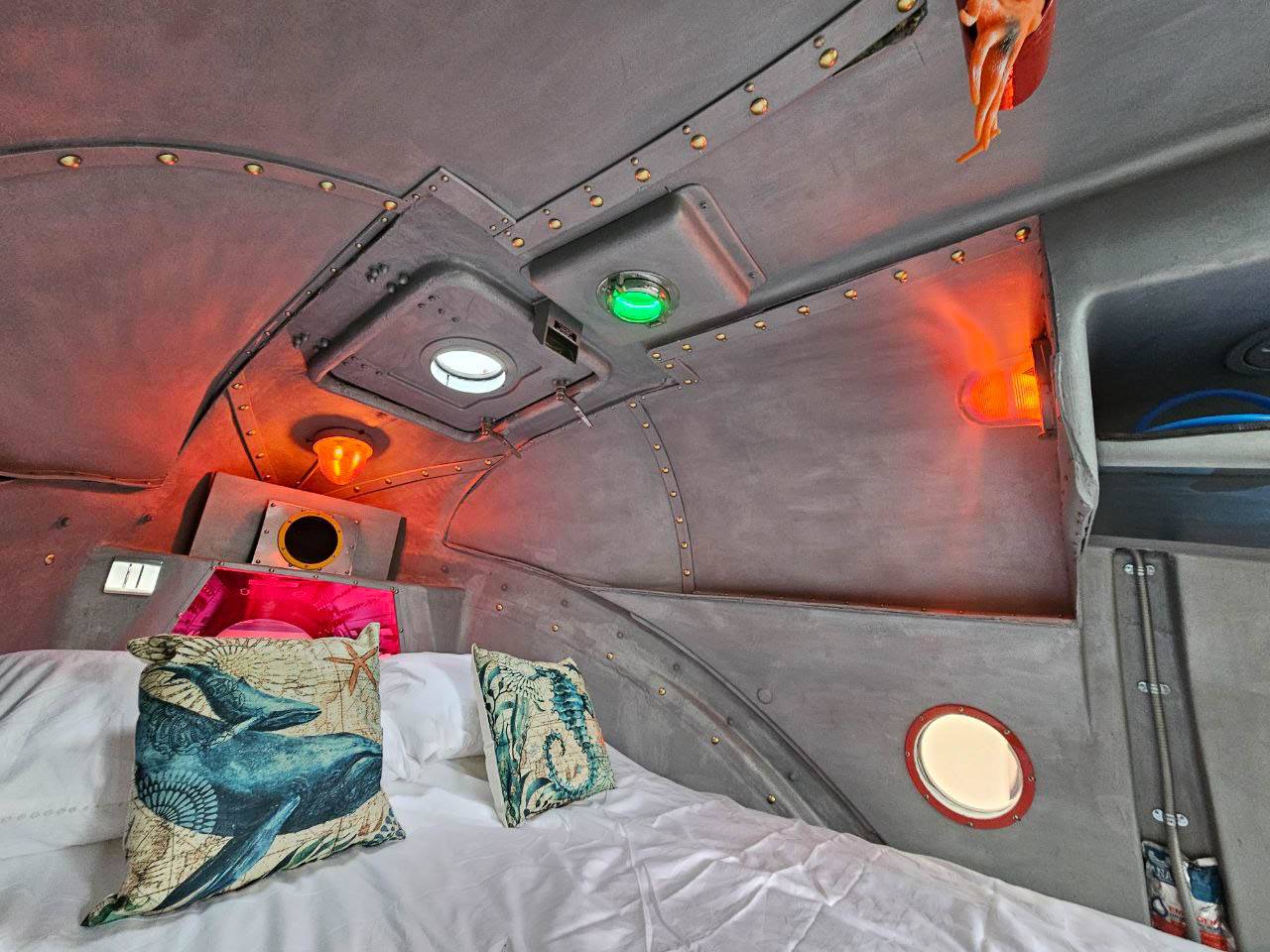 75ec7a_2a1c1991a9774e58880f46fde2ed8810~mv2