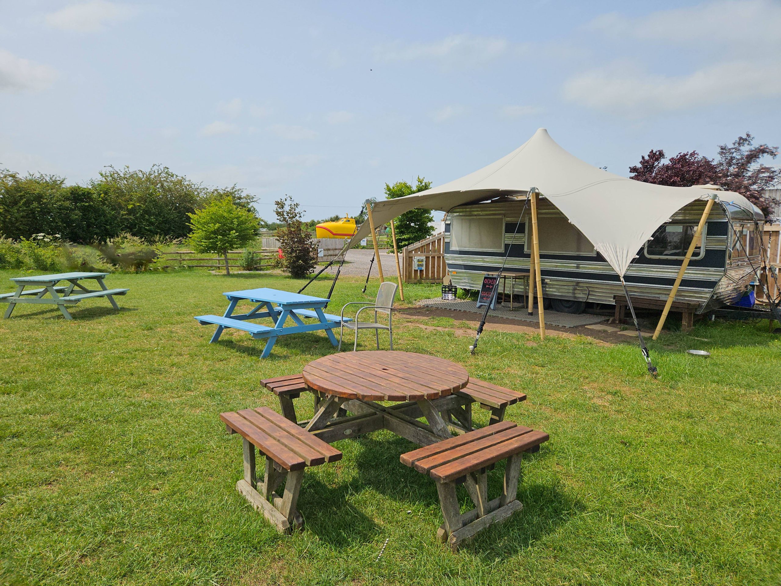 75ec7a_7f5c90d7811243bdb24af29416d31993~mv2